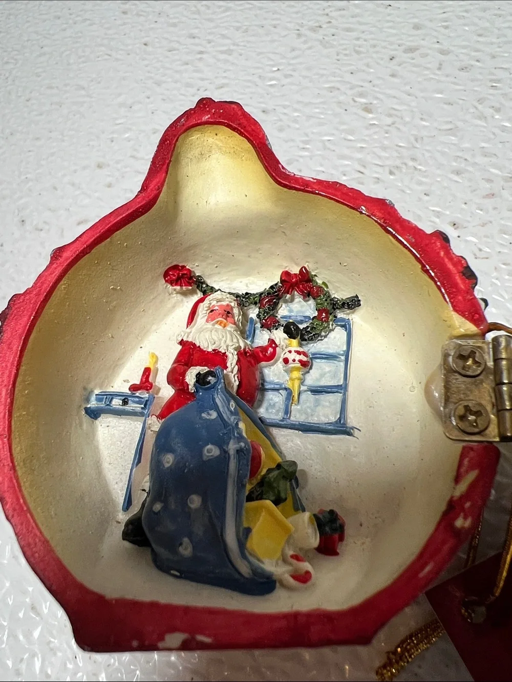 Holiday Table Decor Christmas Bulb Opens with Santa Scene Inside NEW